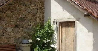 Meublé gîte domaine de royères la roche l'abeille_6