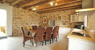 Gîte 'La réserve' à Saint Yrieix la Perche en Haute-Vienne (Nouvelle Aquitaine)
LE SEJOUR
_11