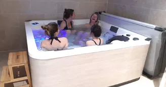Gîte de la Brunerie Jacuzzi