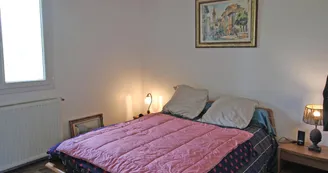 Gite du Clos du Got à Saint Yrieix La Perche en Haute-Vienne - la chambre du rez de chaussée_15