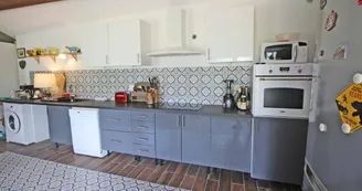 Gite du Clos du Got à Saint Yrieix La Perche en Haute-Vienne - la cuisine_7