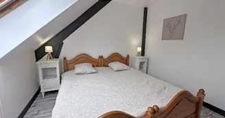 Gîte de la Châtaigneraie à Saint Yrieix La Perche en Haute-Vienne (Nouvelle Aquitaine) - chambre 3 - version lits rapprochés_47