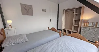 Gîte de la Châtaigneraie à Saint Yrieix La Perche en Haute-Vienne (Nouvelle Aquitaine) - chambre 3 - version lits simples_53