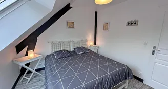 Gîte de la Châtaigneraie à Saint Yrieix La Perche en Haute-Vienne (Nouvelle Aquitaine) - chambre 4 - version lits rapprochés_55