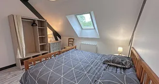 Gîte de la Châtaigneraie à Saint Yrieix La Perche en Haute-Vienne (Nouvelle Aquitaine) - chambre 2 - version lits rapprochés_36