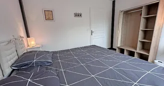 Gîte de la Châtaigneraie à Saint Yrieix La Perche en Haute-Vienne (Nouvelle Aquitaine) - chambre 4 - version lits rapprochés_57