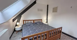 Gîte de la Châtaigneraie à Saint Yrieix La Perche en Haute-Vienne (Nouvelle Aquitaine) - chambre 2 - version lits rapprochés_37