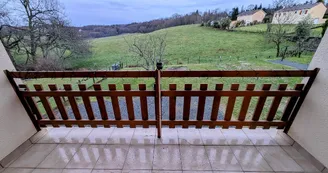 Gite du Fer à Cheval - commune de Saint Yrieix La Perche en Haute-Vienne - Nouvelle Aquitaine - vue du balcon_14